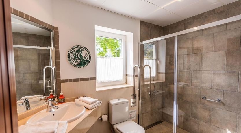 Photo of Lush Luxury