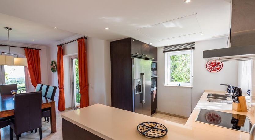 Photo of Lush Luxury