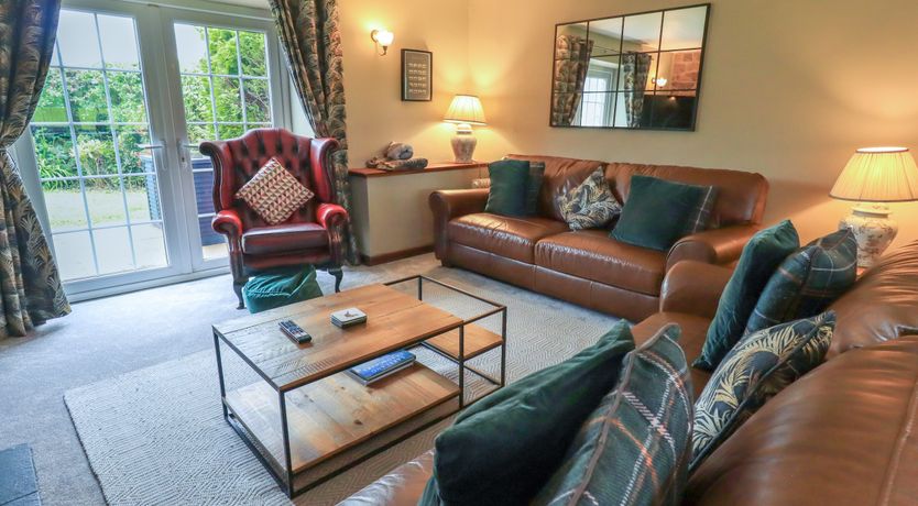 Photo of Flaska House