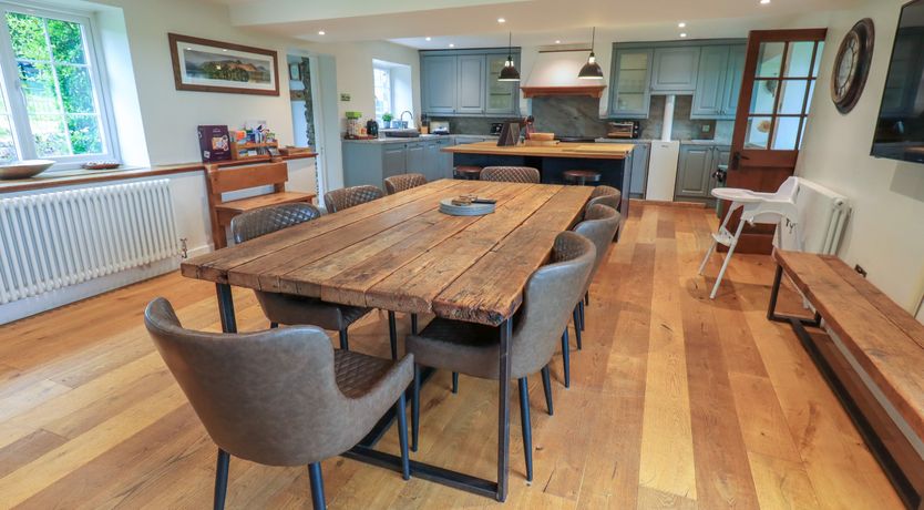 Photo of Flaska House