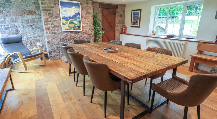 Photo of Flaska House