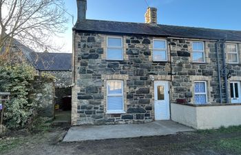 1 Dinas cottages Holiday Cottage