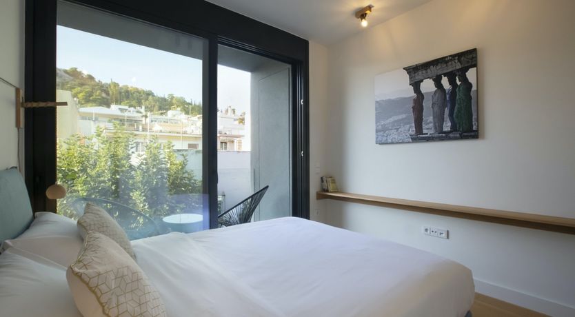 Photo of Koukaki Calm