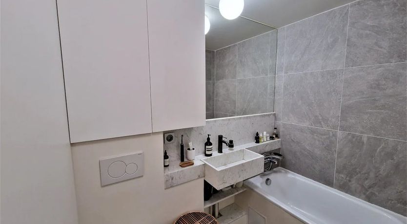 Photo of Parisian Touch