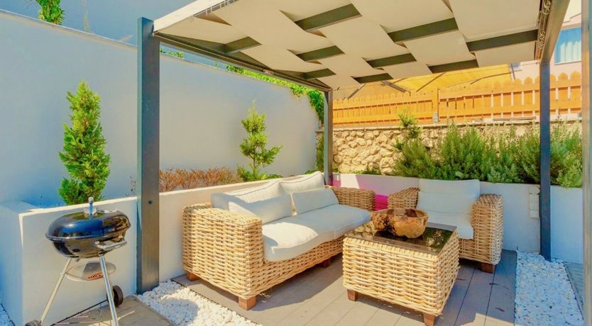 Photo of Barbati Shade of Blue