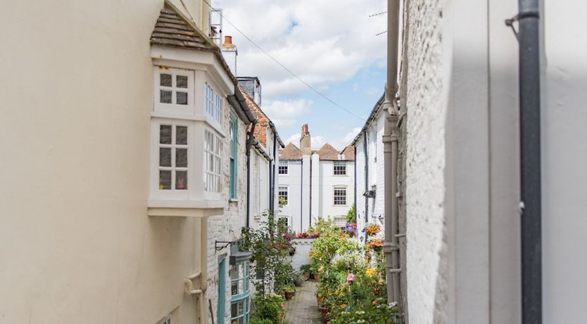 Photo of Flowerbed Cottage
