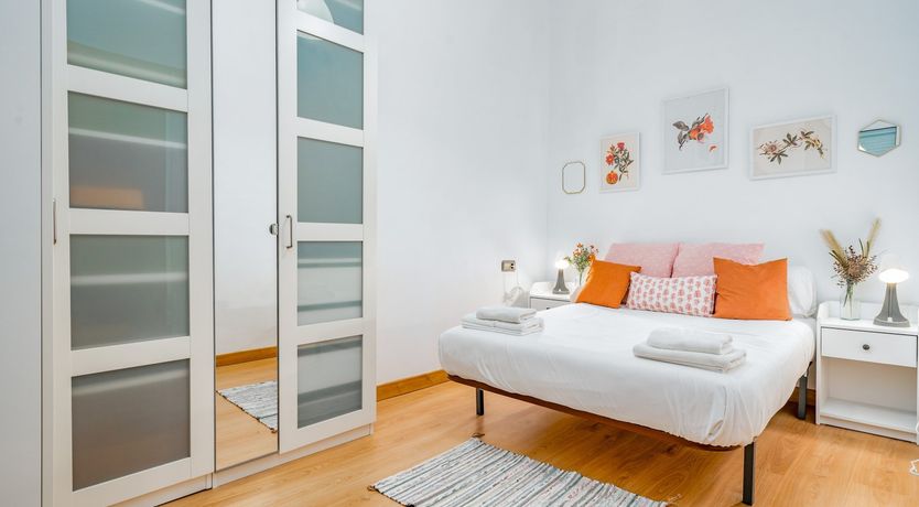 Photo of Honeycomb Hug