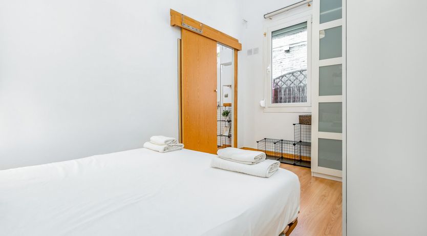 Photo of Honeycomb Hug