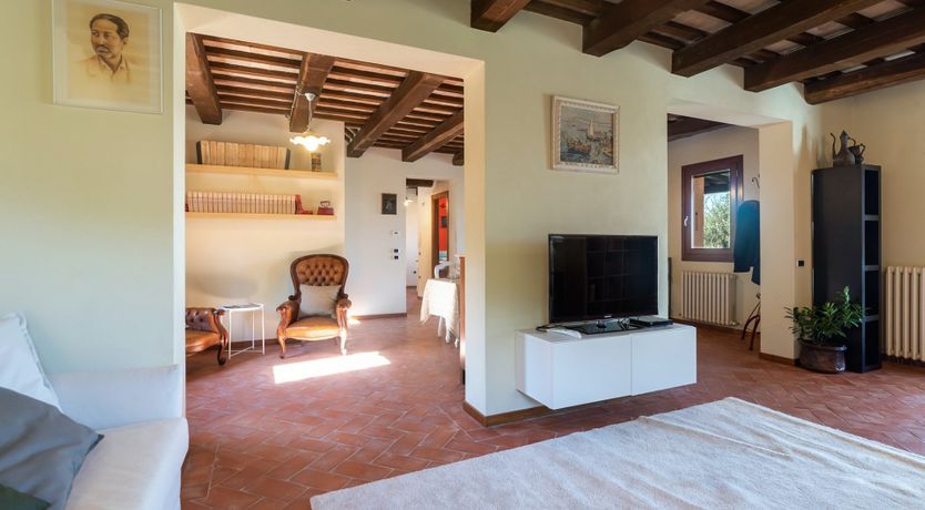 Photo of Peach Palace