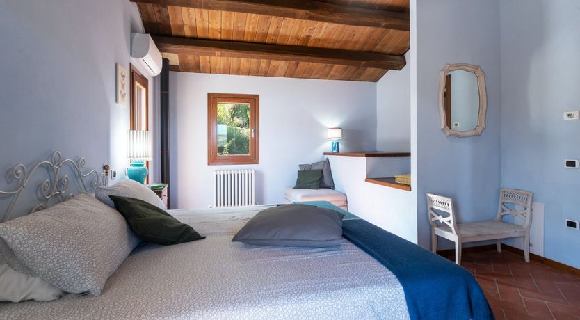 Photo of Peach Palace