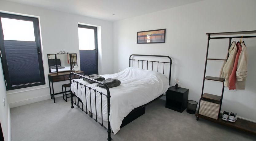 Photo of The Sea's Doorstep