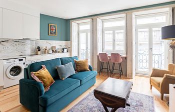 Parisian in Porto Apartment