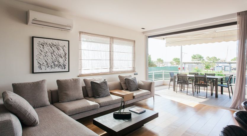 Photo of Ode on an Athenian Urn