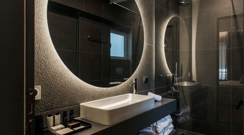 Photo of Ode on an Athenian Urn