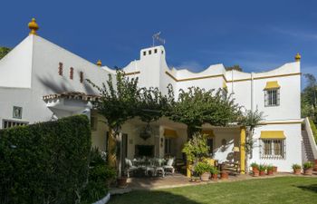 Andalusian Citrus Villa