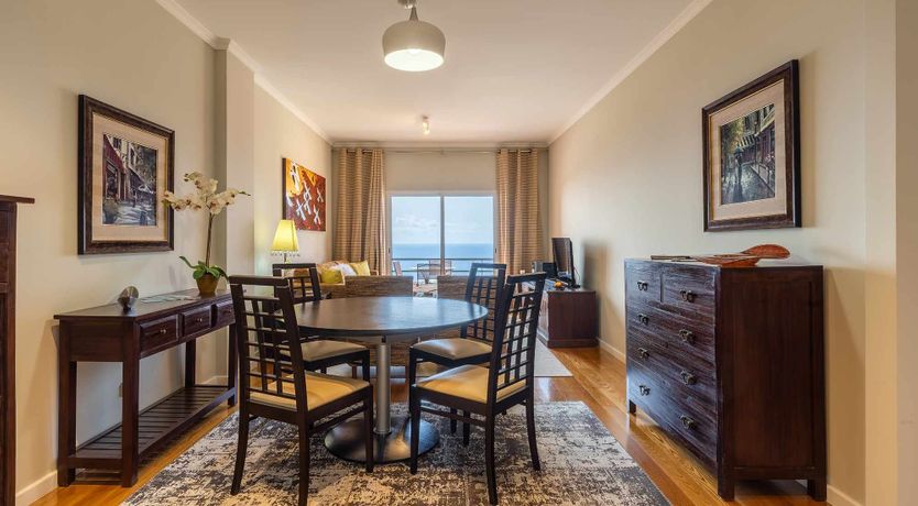 Photo of Red Crown Crane