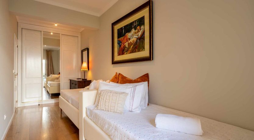 Photo of Red Crown Crane