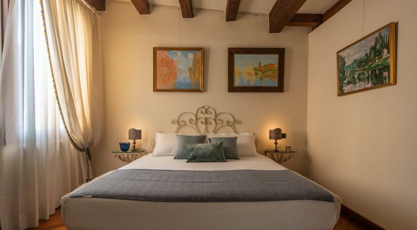 Photo of With a Paddle