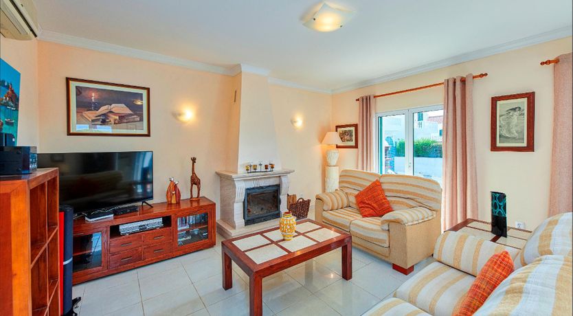 Photo of Poolside Reverie