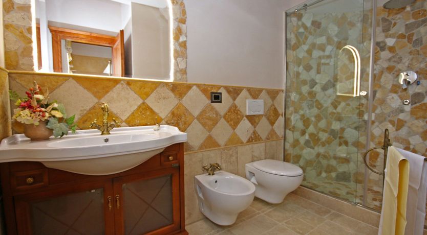 Photo of Yellow Harvest Moon