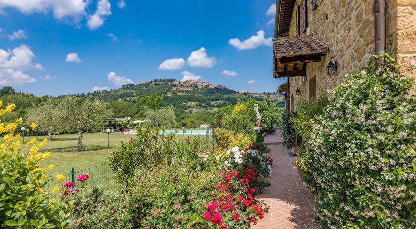 Photo of Yellow Harvest Moon