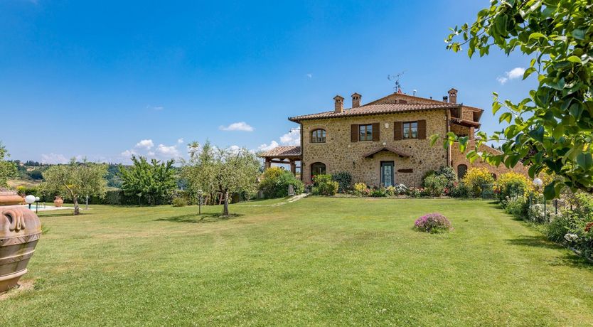 Photo of Yellow Harvest Moon