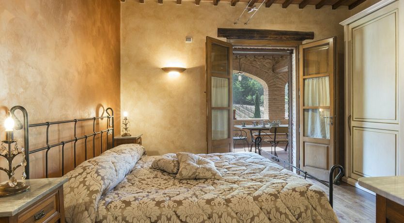 Photo of Yellow Harvest Moon