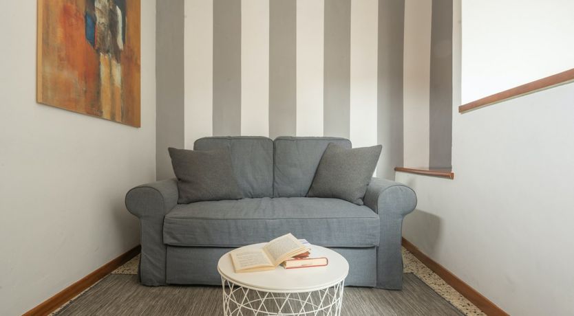 Photo of Santa Emilia