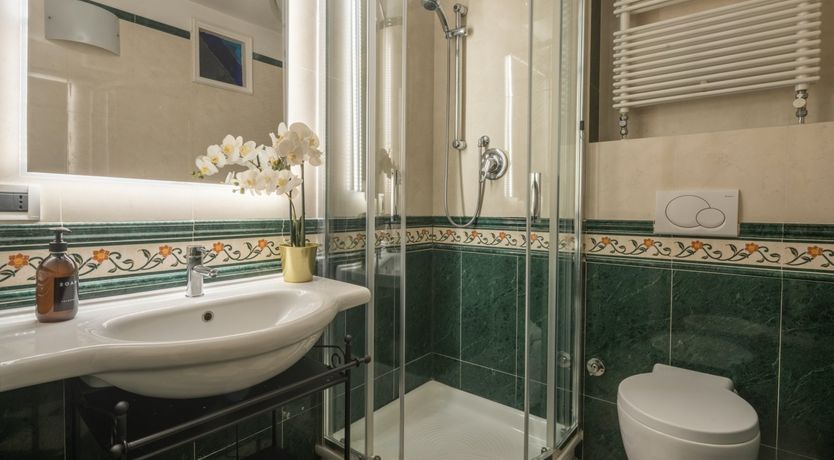 Photo of Santa Emilia