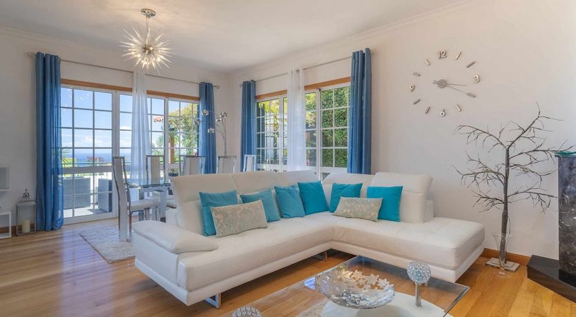 Photo of Amber & Azure