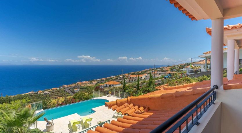 Photo of Amber & Azure