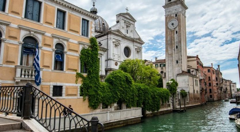 Photo of Between Art & Academia