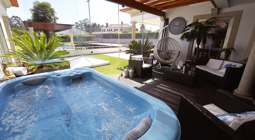 Photo of The Grass is Greener in Braga