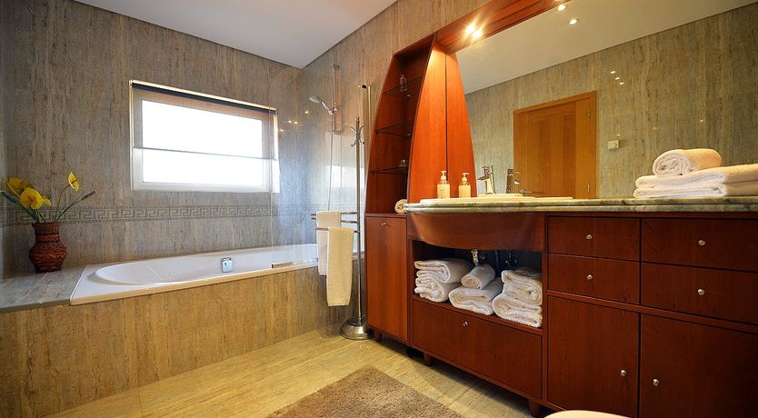 Photo of The Grass is Greener in Braga