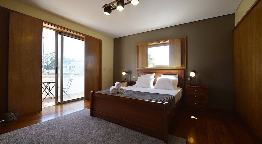 Photo of The Grass is Greener in Braga