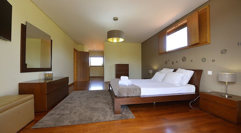 Photo of The Grass is Greener in Braga