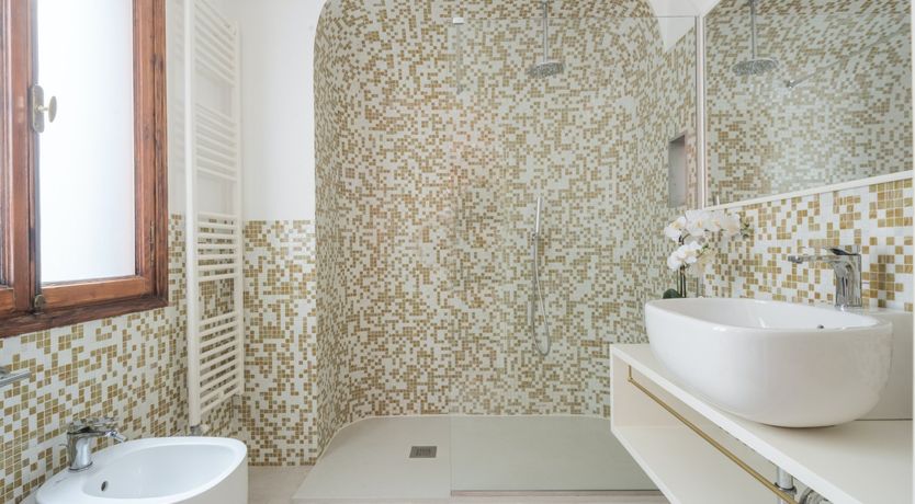 Photo of The Red Doge