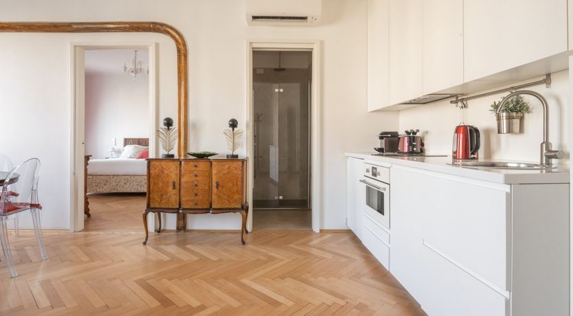 Photo of The Red Doge