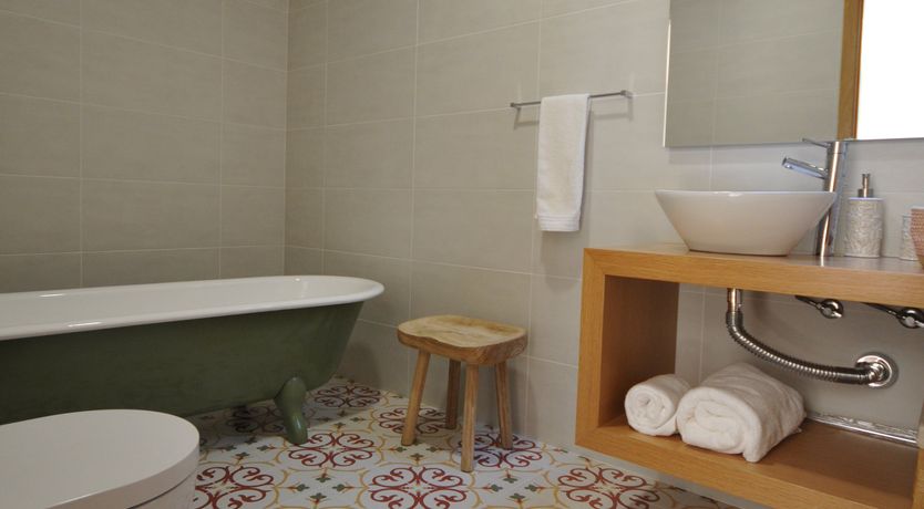 Photo of The Sunshine House in the Hills