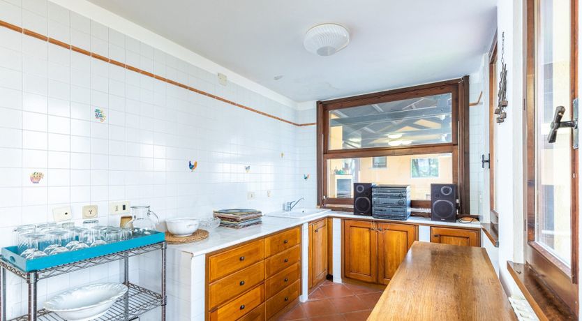 Photo of Over the Truffle Hills