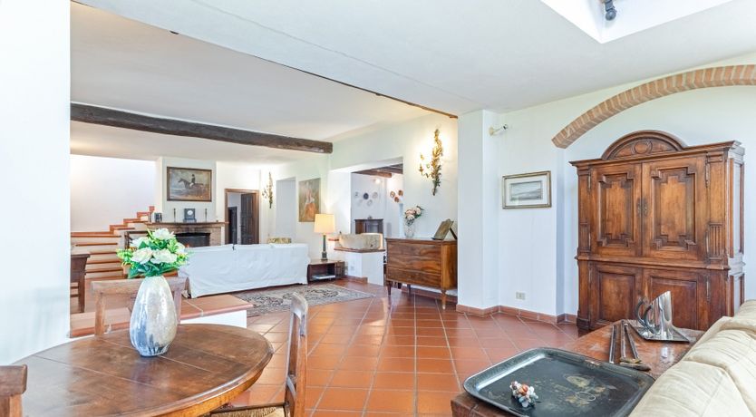 Photo of Over the Truffle Hills