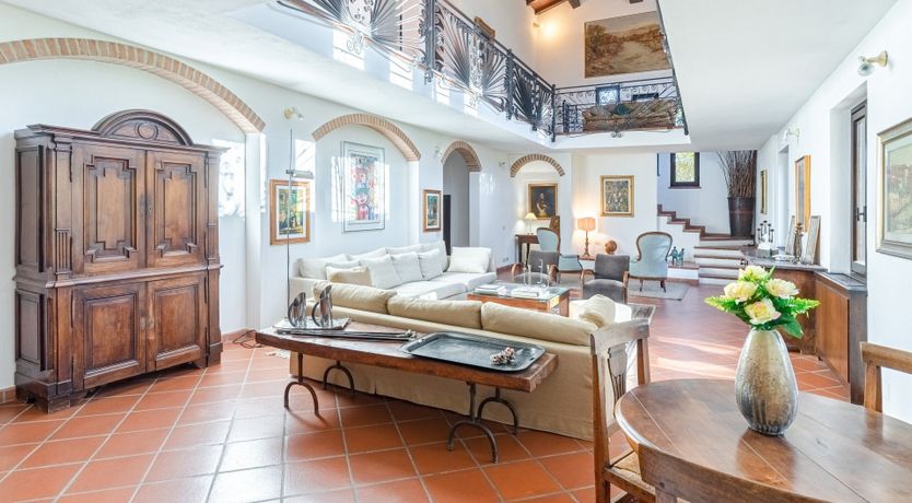 Photo of Over the Truffle Hills