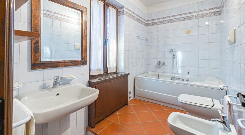 Photo of Over the Truffle Hills