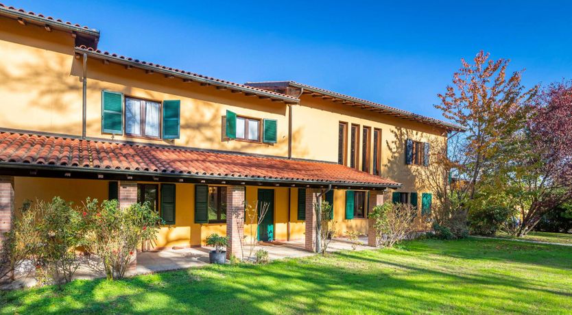 Photo of Over the Truffle Hills