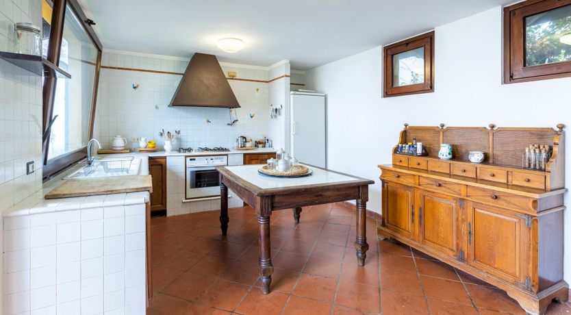 Photo of Over the Truffle Hills