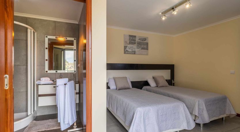 Photo of Edge of Forever