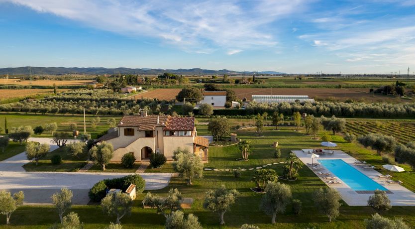 Photo of Emperor's Retreat