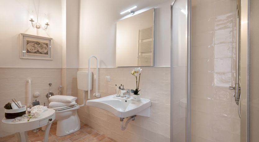 Photo of Emperor's Retreat