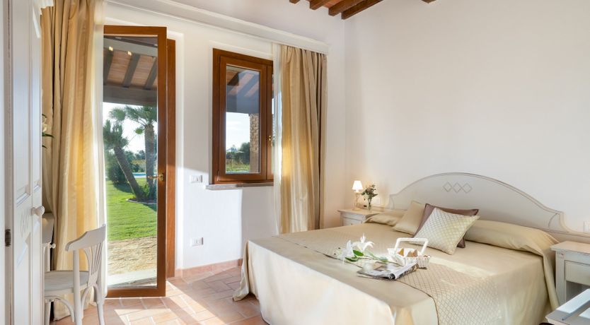 Photo of Emperor's Retreat