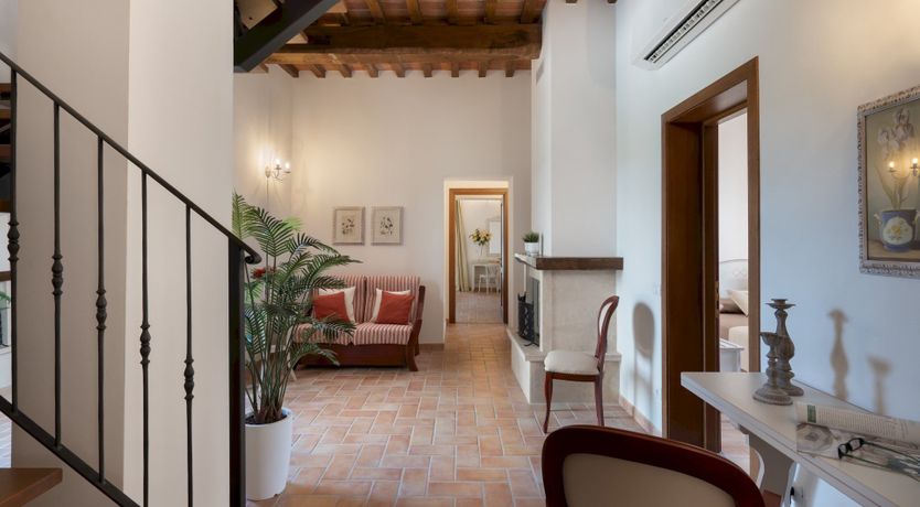 Photo of Emperor's Retreat